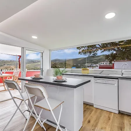 Home2book Bright Penthouse With Terrace & Views