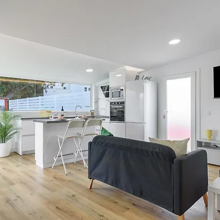 Home2book Bright Penthouse With Terrace & Views *
